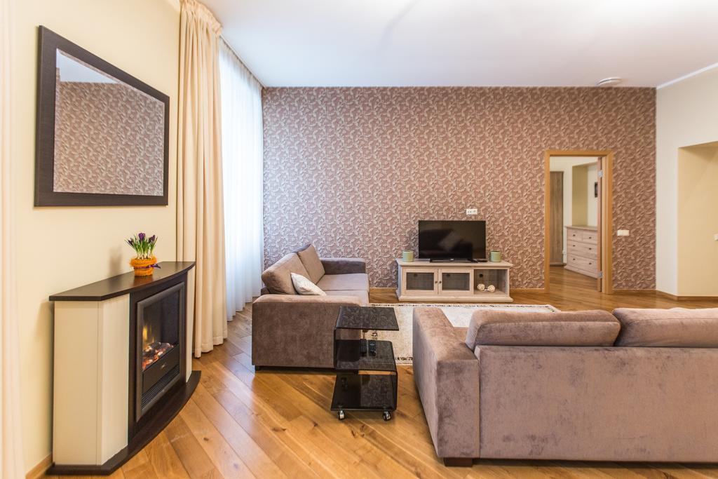 Riga Lux Apartments - Ernesta, Free Parking エクステリア 写真